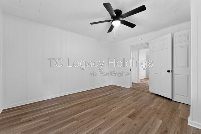 Building Photo - 1610 N 18th St