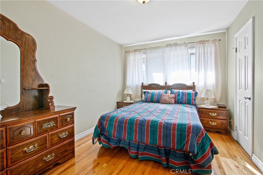 Building Photo - 8725 San Antonio Dr