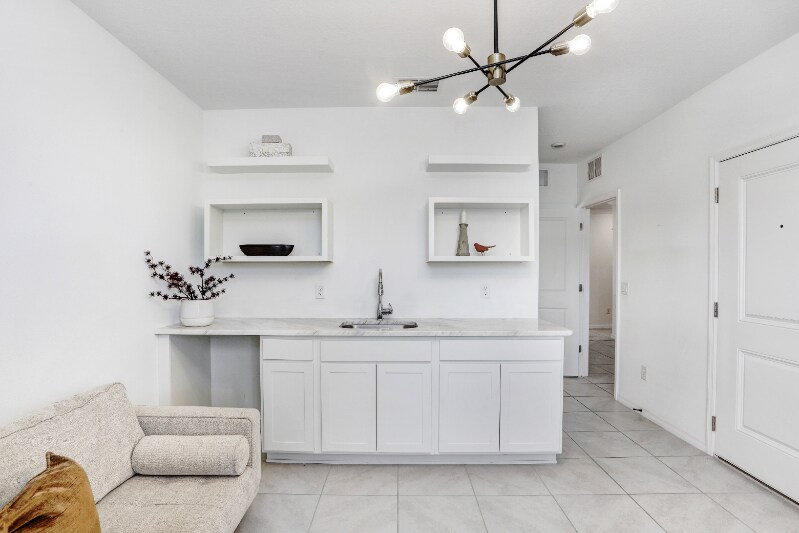 Building Photo - 6766 Shelby Lynn Way