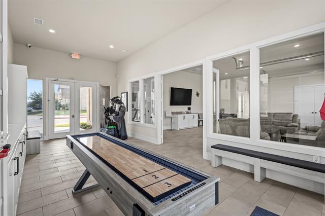 Building Photo - 9922 Michael Irvin St