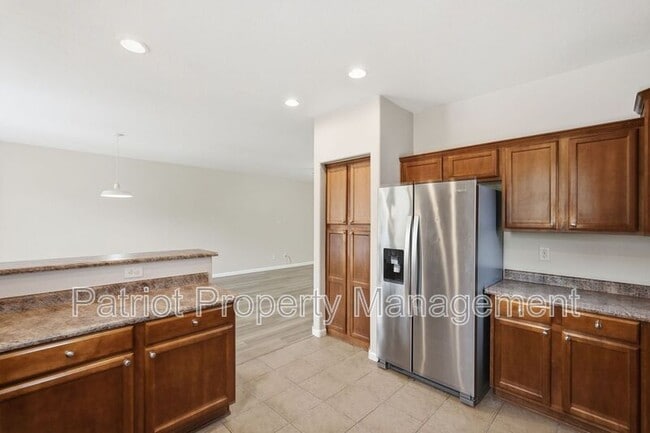 Building Photo - 13441 N 151st Dr