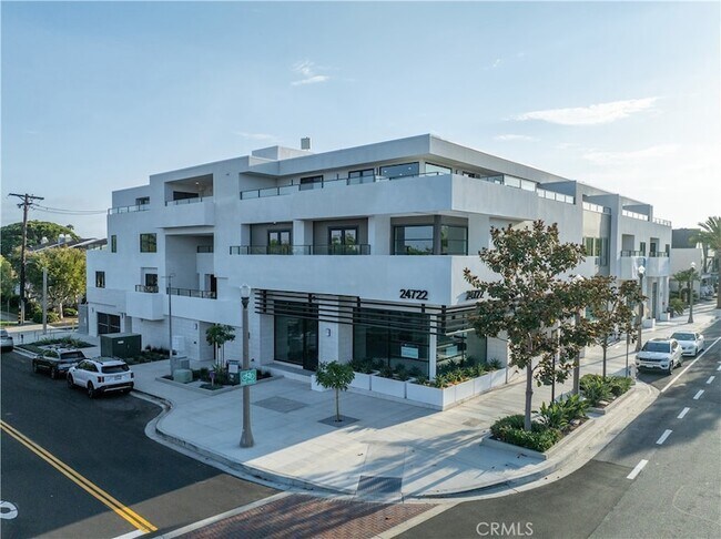 Building Photo - 24722 Del Prado Ave