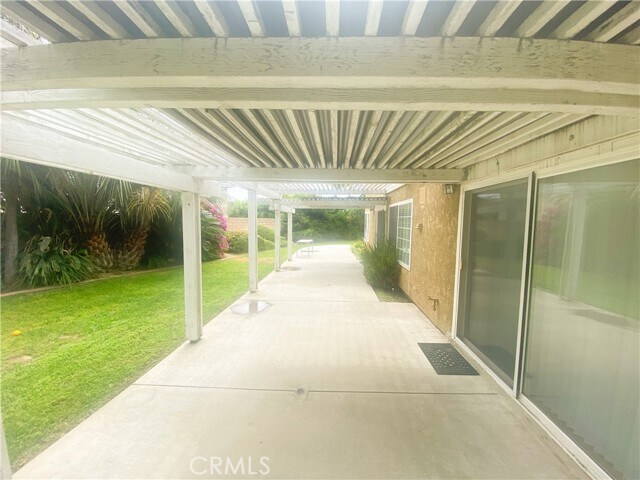 Building Photo - 20692 Cottonwood Rd