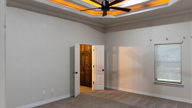 Building Photo - "Coming Soon! Spacious 4-Bed, 3-Bath Home in Killeen's Preston Hollow – 2781 Sq Ft of Comfort!"