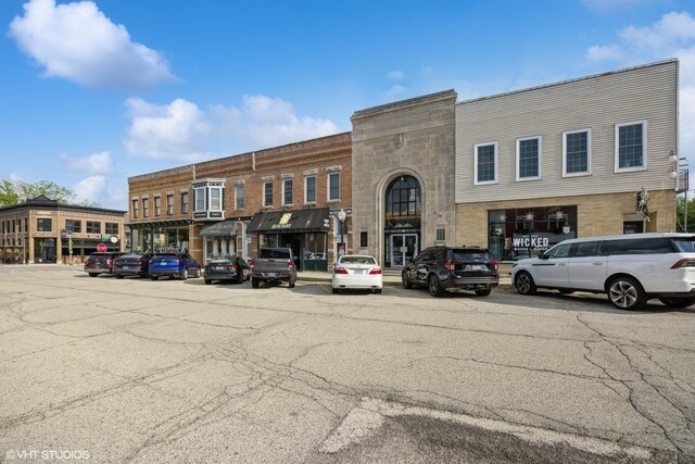 Building Photo - 430 Cunat Blvd