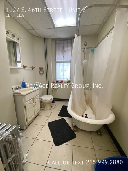 Building Photo - 1127 S 46th St