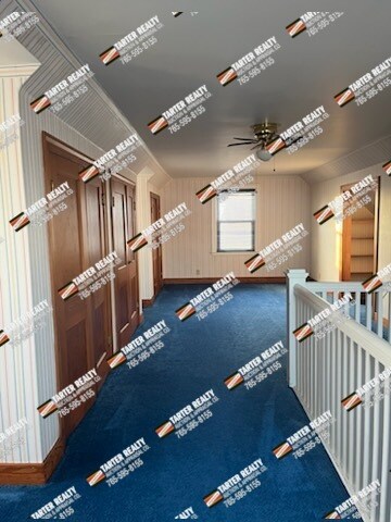 Building Photo - 700 W South St