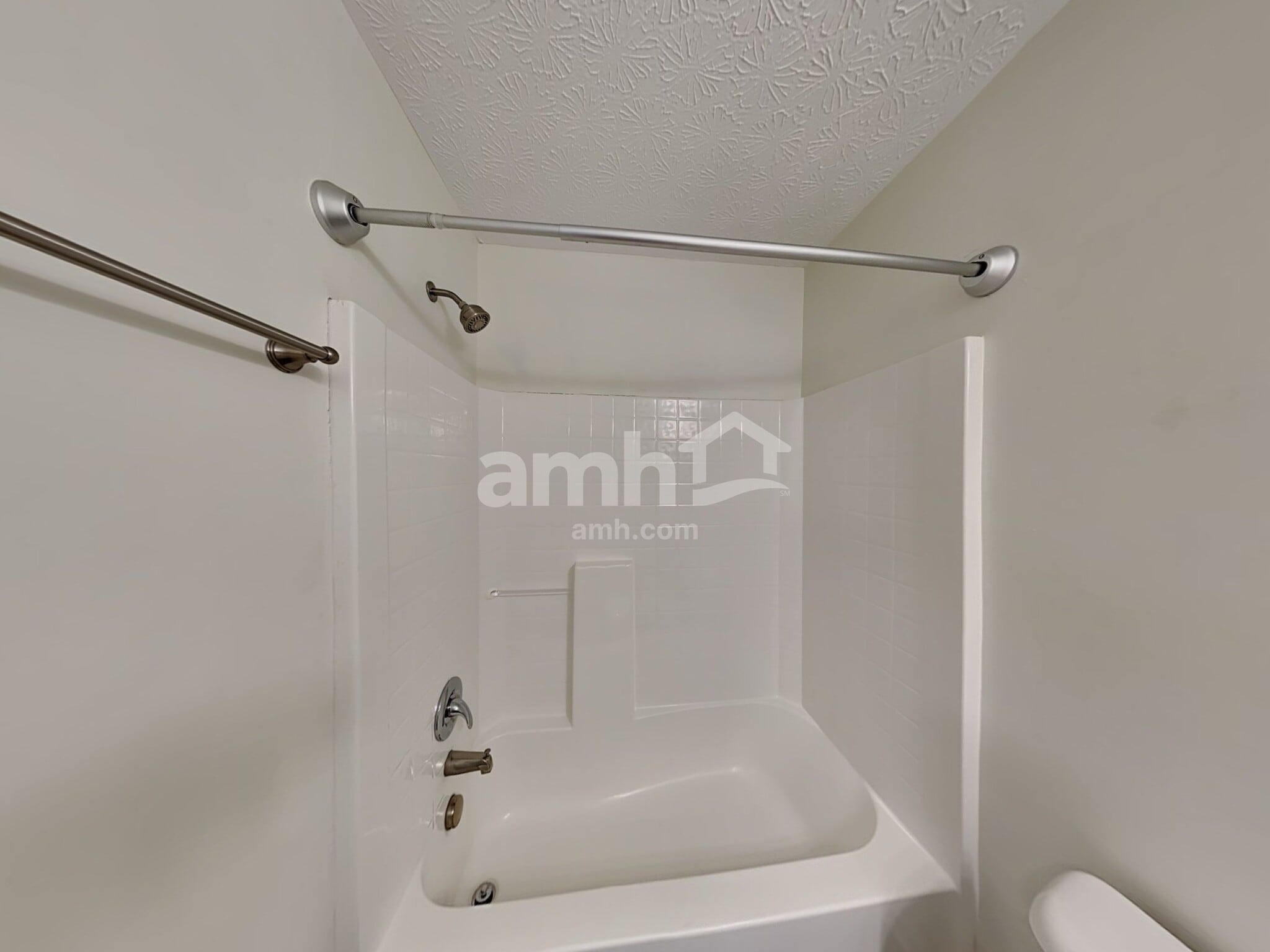 Building Photo - 8803 Greylag Loop