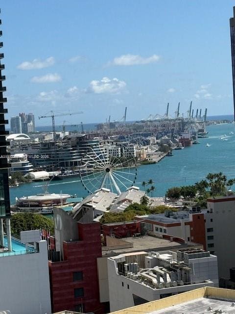 Building Photo - 121 NE 5th St