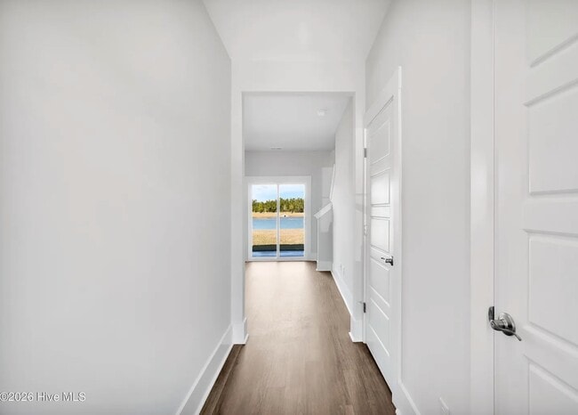 Building Photo - 26 Brogdon St
