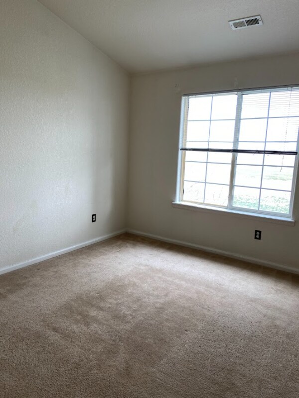 Building Photo - 5255 Memphis St