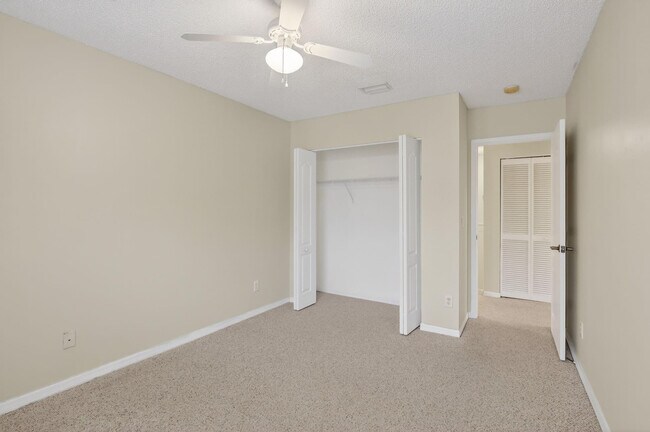 Building Photo - 19343 SW 60th Ct