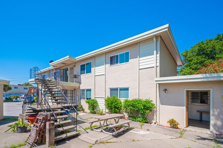 Building Photo - 2542 Denning Ct