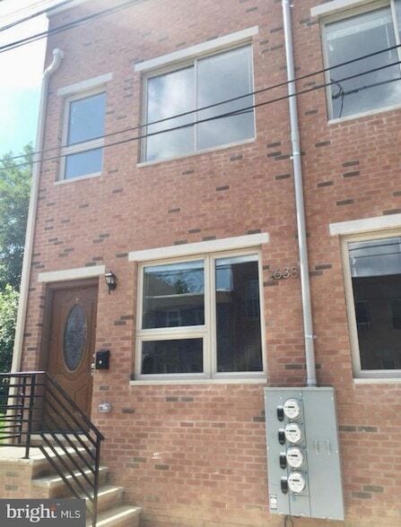 Building Photo - 2638-40 Ellsworth St