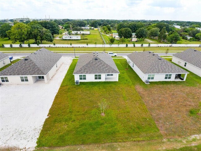 Building Photo - 808 Tidal Rock Ave