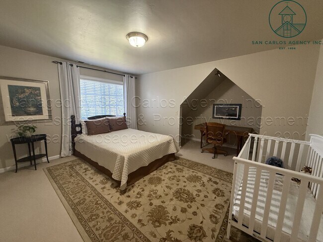 Building Photo - Spacious Five Bedroom Home in Gated High Meadow Neighborhood