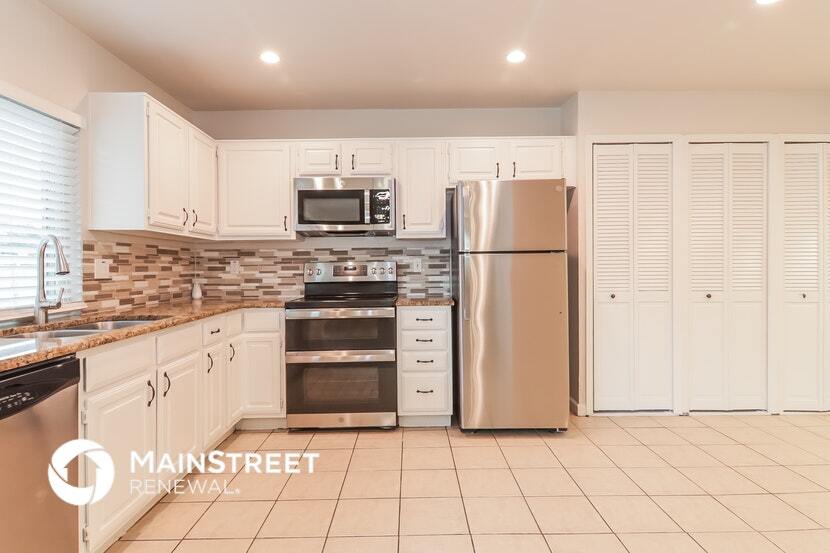 Building Photo - 18903 Platte River Way