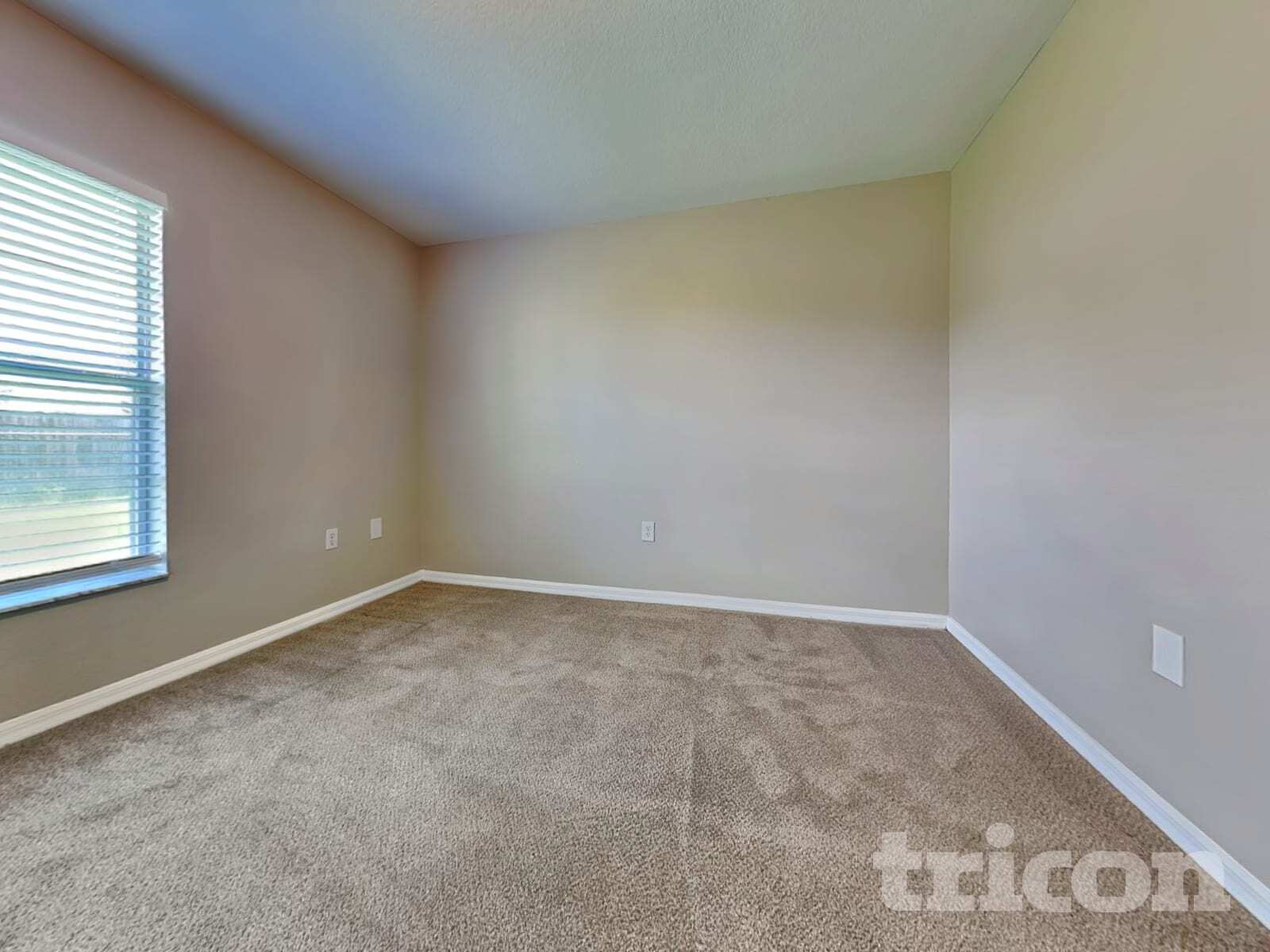 Building Photo - 12339 Palm Ridge Dr
