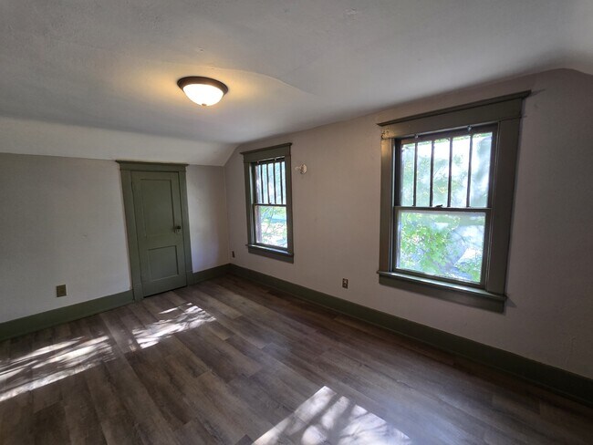 Building Photo - 1125 Ackermant St