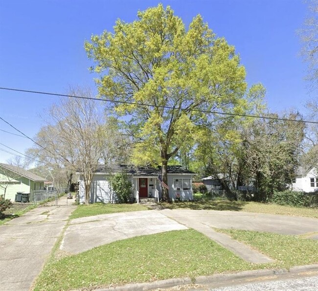 Primary Photo - 609 2nd St