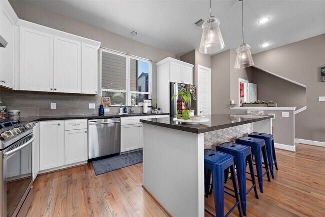 Building Photo - 2706 Eado Edge Ct