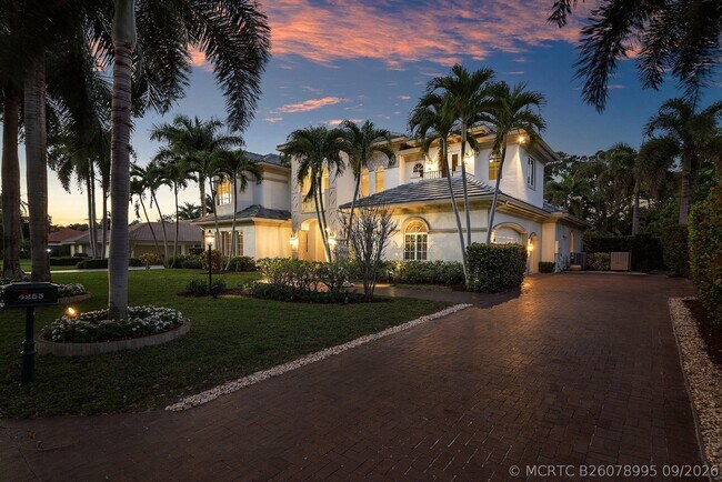 Building Photo - 4255 Gleneagles Dr
