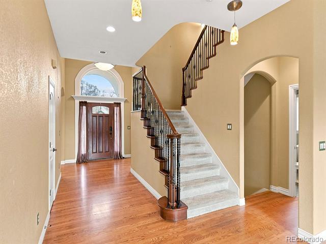 Building Photo - 2530 Westward Dr