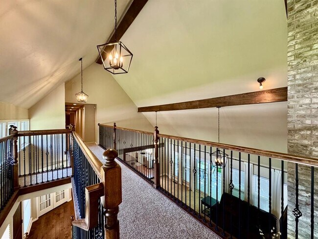 Building Photo - 21 S Trail Ridge Rd
