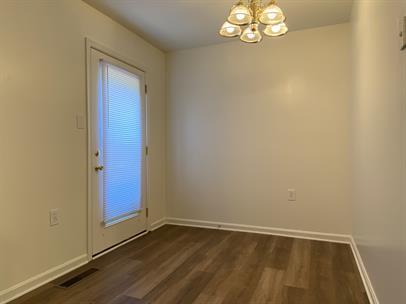 Building Photo - 33 Mabel Ln