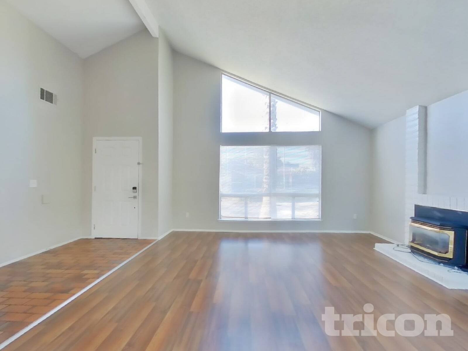 Building Photo - 1104 Waxwing Ln