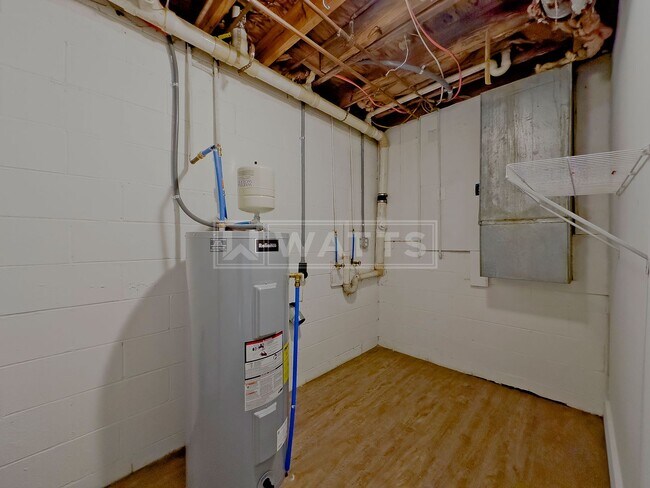 Building Photo - 3-Bed, 2-Bath Split-Level Home in Alabaster