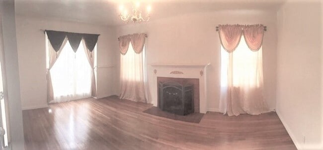 Building Photo - LA7906 (RUBS - Manual)