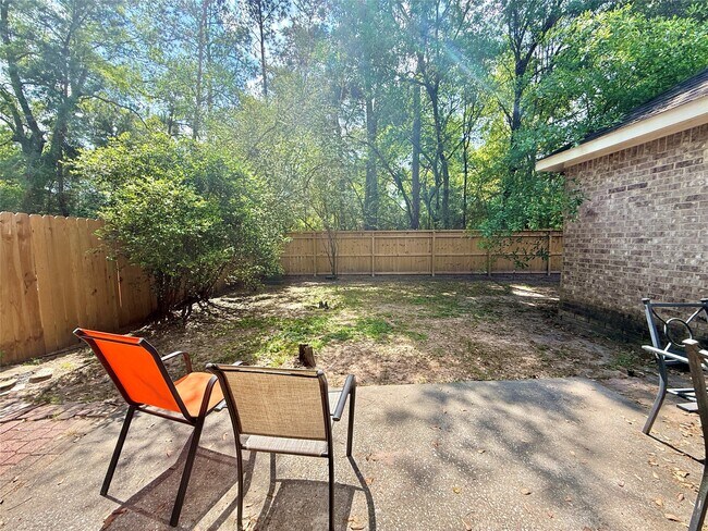 Building Photo - 176 S Holly Laurel Cir