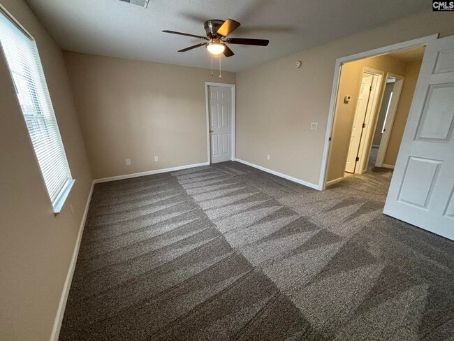 Building Photo - 107 Chapelwood Dr