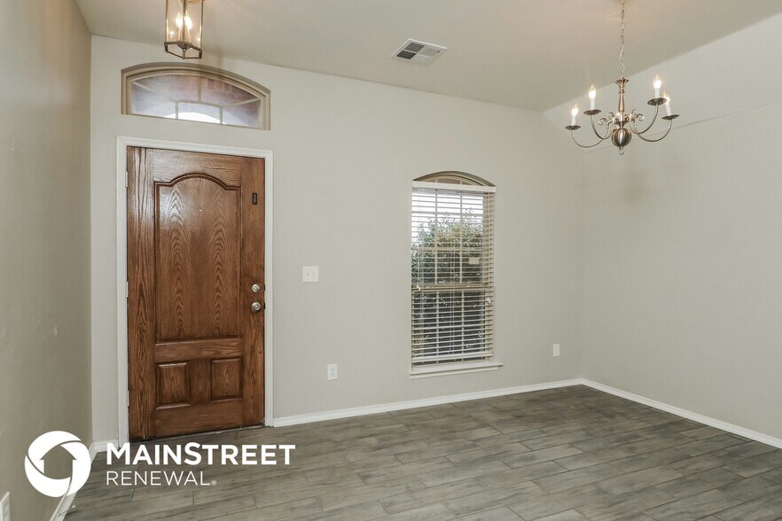 Building Photo - 11128 SW 40th St