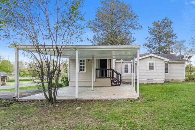 Building Photo - 5659 Warrior River Rd