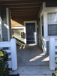 Building Photo - 2915 N Texas St