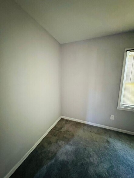 Building Photo - 15318 Whitcomb