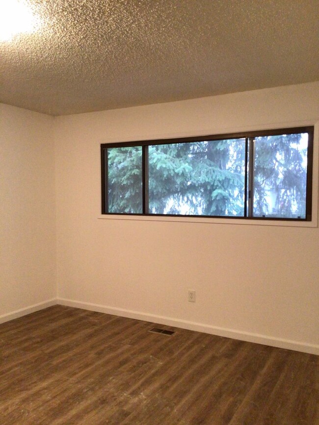 Building Photo - AVAILALBE NOW - Two Bedroom and Two Bath D...