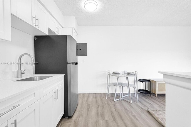 Building Photo - 13210 Memorial Hwy