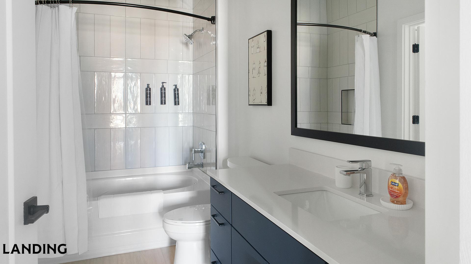 Building Photo - 1007 S Mint St