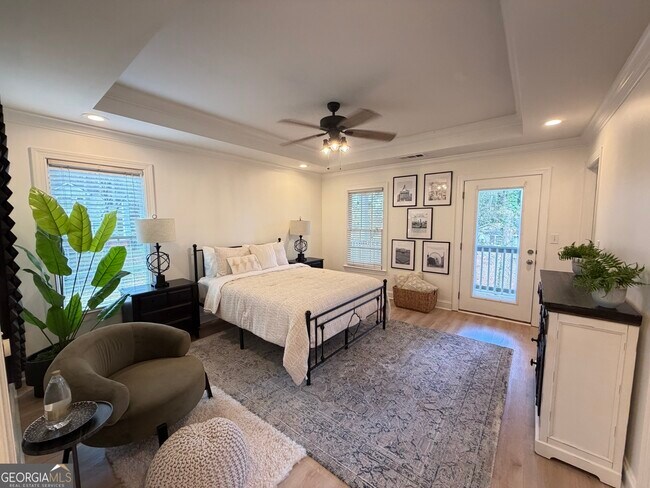 Building Photo - 133 Hilltop Dr SW