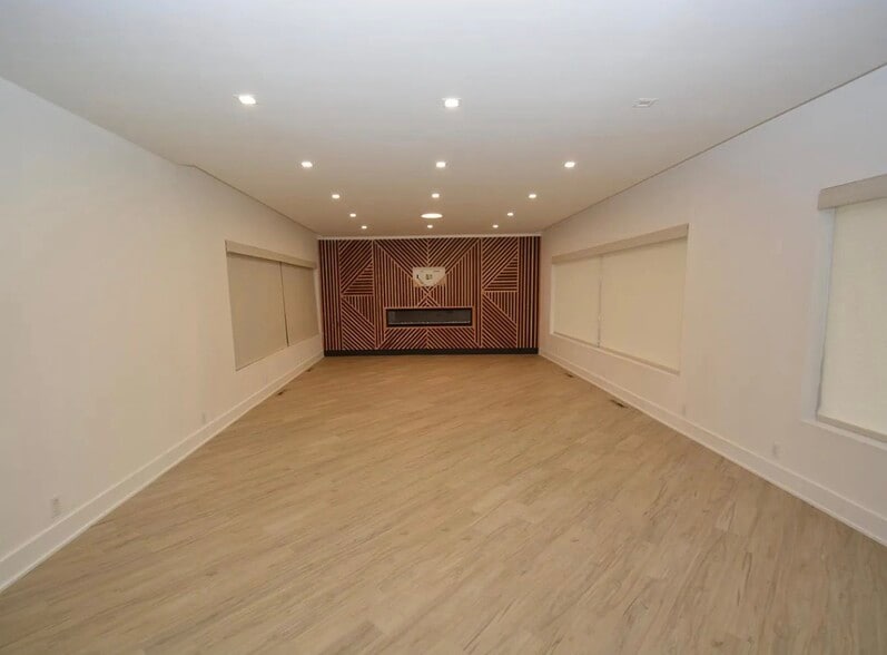 Building Photo - 115 Ashworth Dr