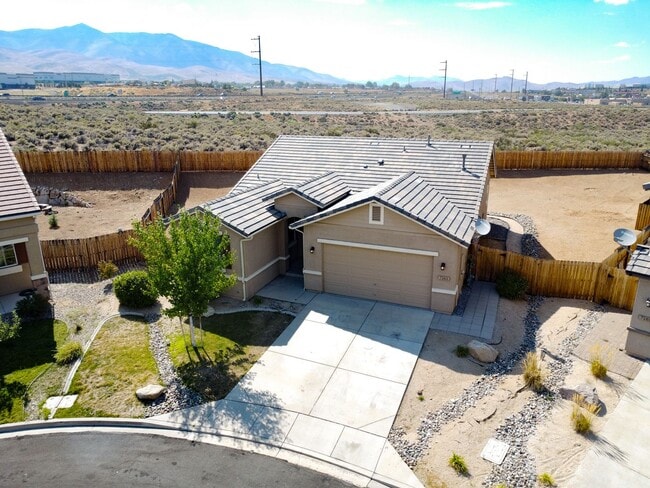Building Photo - Golden Valley One Story - No pets permitted