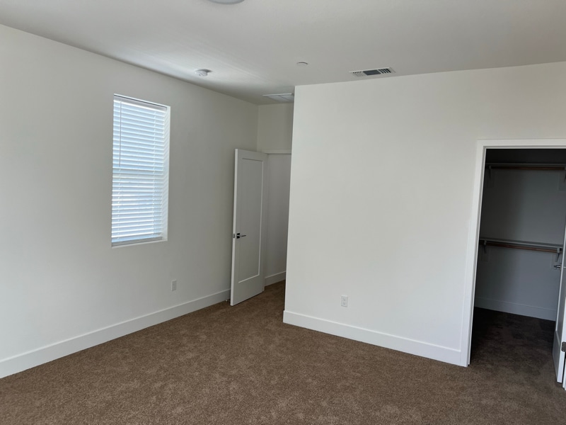 Building Photo - 2923 Crosswinds Wy