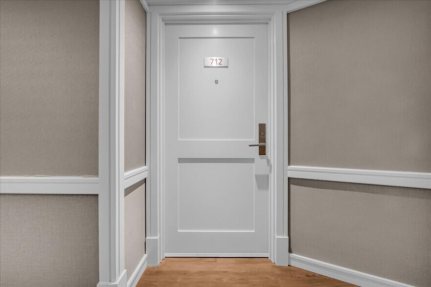 Building Photo - 411 S Old Woodward Ave