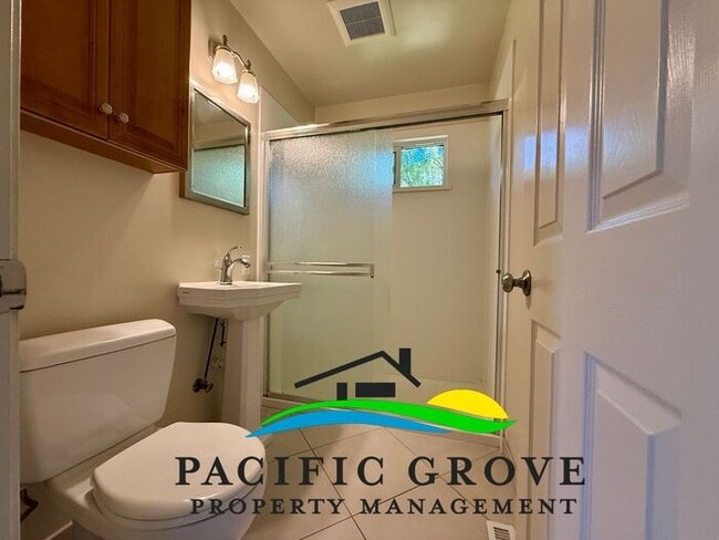 Building Photo - Updated Two Bedroom in PG!