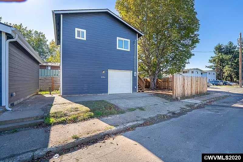 Building Photo - 2486 Simpson St SE