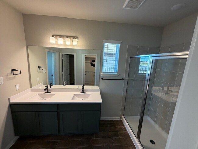 Building Photo - 1468 Sundown Gln Ln