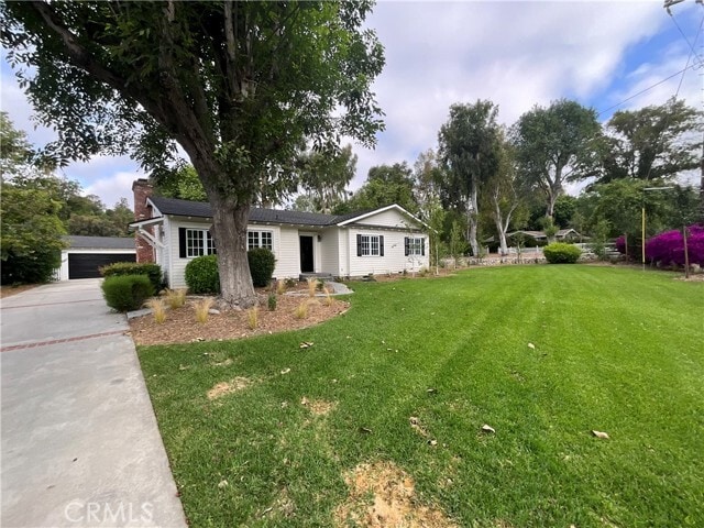 Building Photo - 2029 Las Palomas Dr
